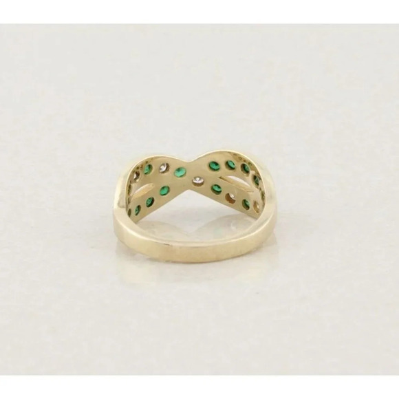 14k Yellow Gold Synthetic Green Emerald and Natural Diamond Ring Size 7 1/2 - Picture 9 of 10